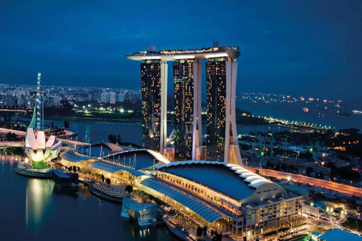 Marina Bay Sands: over 40.000 Italian supports in Singapore Marina Bay Sands: over 40.000 Italian supports in Singapore